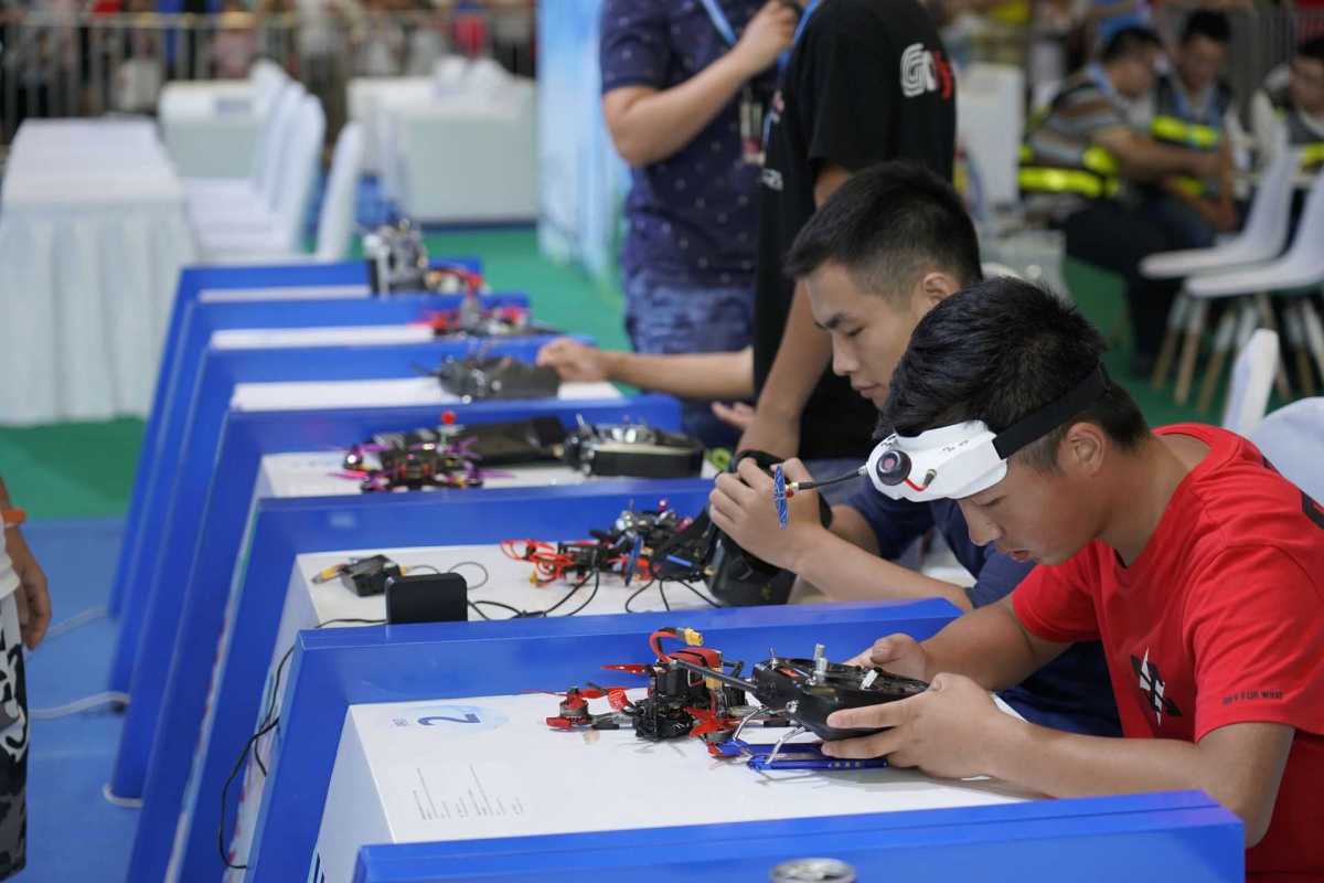 The drone players in the International Drone Carnival at Smart China Expo