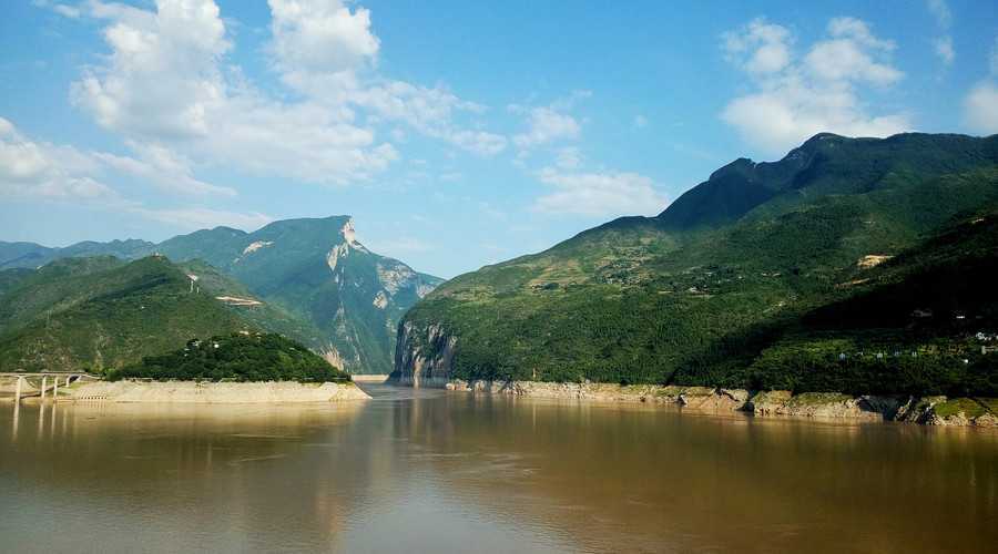 Back-to-the-Three-Gorges-Baidi-city