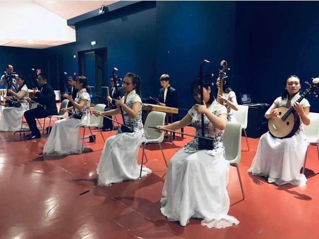 Chinese Folk Music Performance “Toccata of Chongqing-Sinkiang-Europe International Railway”