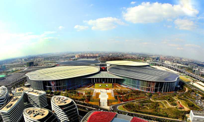 The-National-Exhibition-and-Convention-Center-in-Shanghai