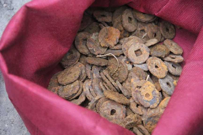 ancient-coins-bag