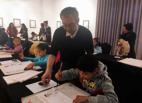 Japanese Calligrapher Toyota Shuji Brings Calligraphy to Chongqing