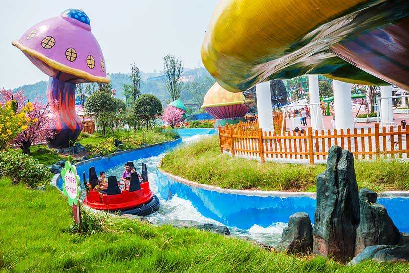theme-park-rafting-Wang-Chengjie