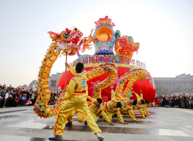 Chongqing's Tongliang Dragon Dance to Greet 2019 in New York