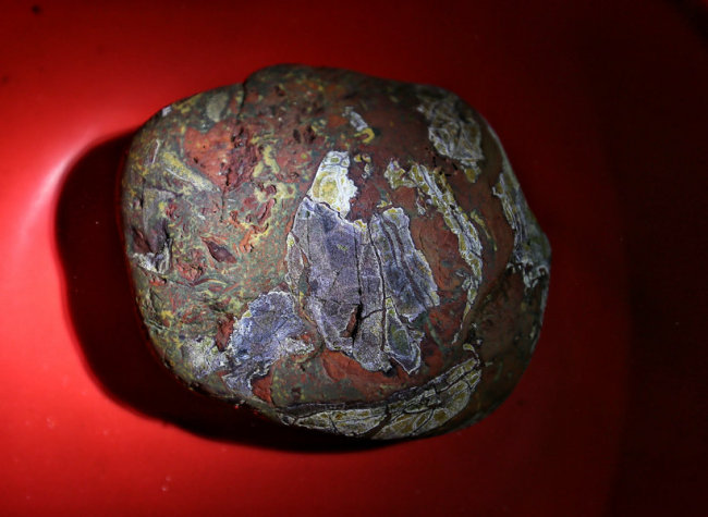 Chinese New Year: Curiously-patterned Stone with Pigsy Image