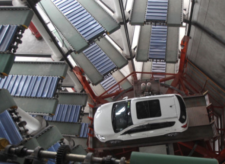 Awesome! The First Intelligent 3D Garage in Chongqing