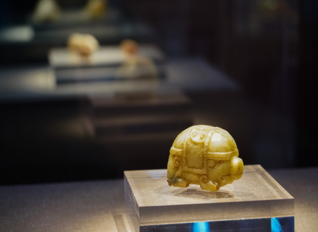 Chinese New Year: Exhibition of Auspicious Pigs at Three Gorges Museum