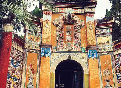 Iron Bombs of 800 Years Ago Found at Archaeological Site of Baidicheng