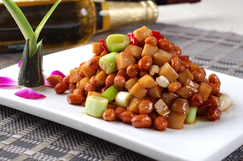 Chongqing-dishes-Kung-Pao-chicken