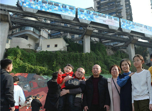 Chinese New Year: Chongqing Received 17 Million Tourists during Three Days