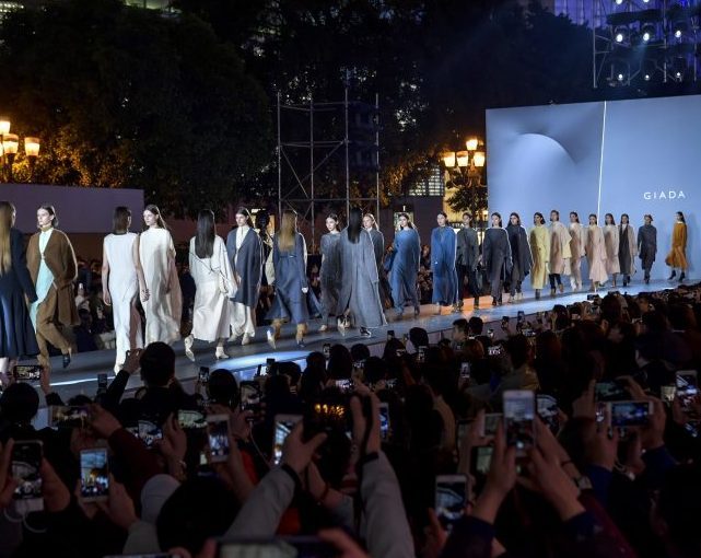 From Milano to Chongqing: Italian Fashion Show Debuts in Jiefangbei
