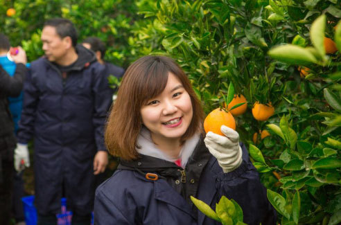 People: A Cambridge PhD Happy to be a Farmer in Chongqing
