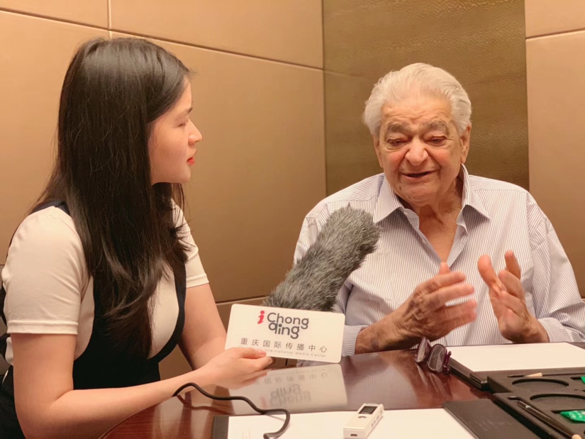 Mr. Bellini took exclusive interview with iChongqing 