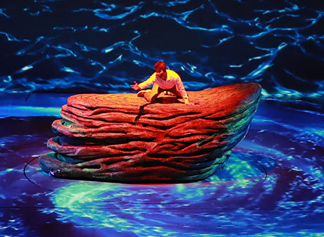 Top Acrobatic Show Dayu Unveiled in Chongqing International Circus City