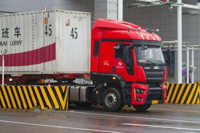 Chongqing-ASEAN-Regular-Lorry-lorry