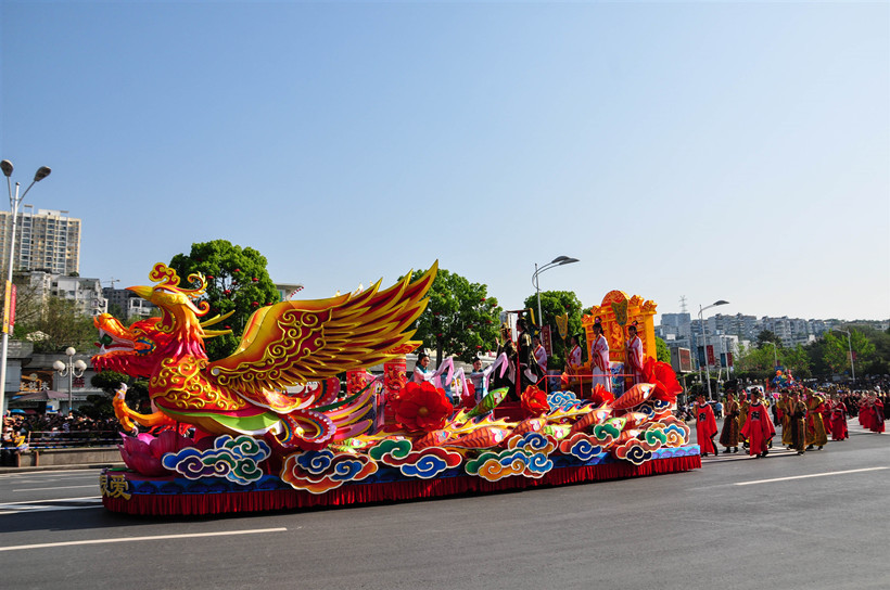 Fengdu-Temple-Fair-parade
