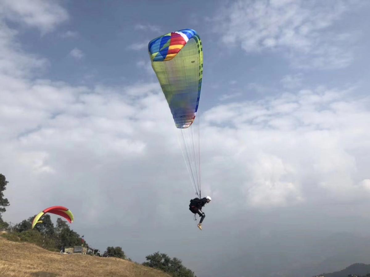 High-Place-Program-paragliding