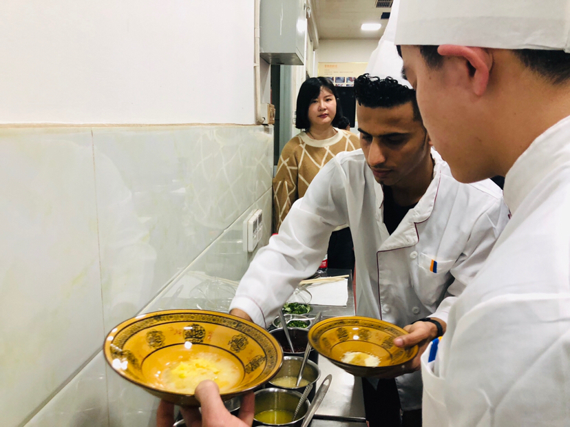 overseas-cook