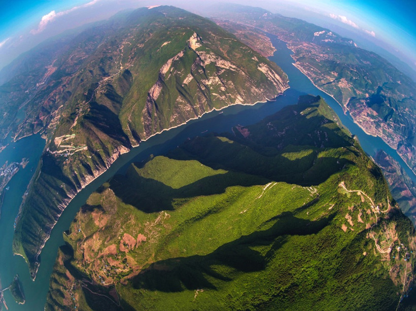 the-Three-Gorges-panorama