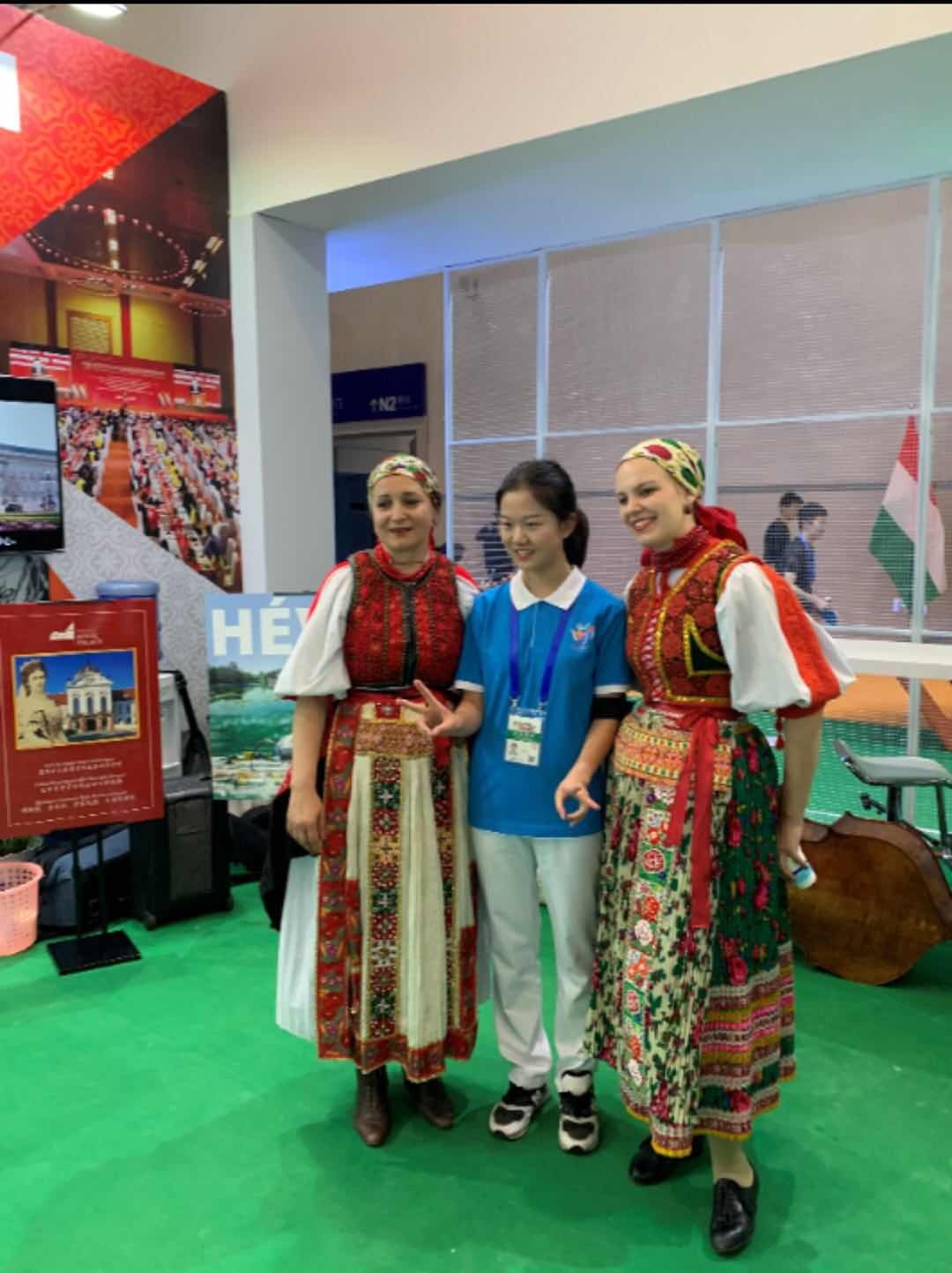 Hungarian ladies in folk clothes