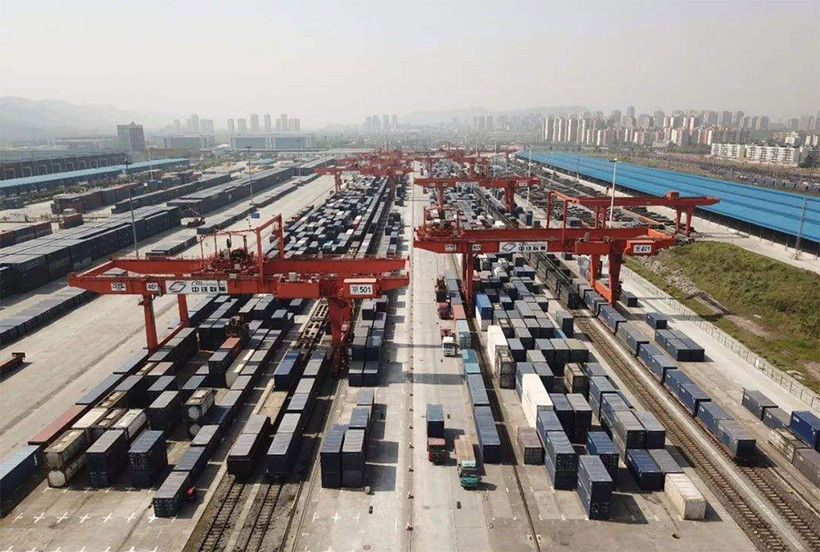 Experience-Month-Chongqing-Western-Logistics-Park