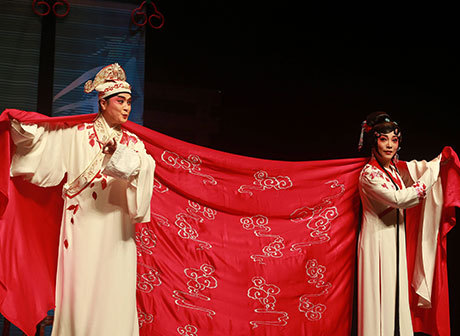 Famous Sichuan Opera Shining on Sibiu International Theatre Festival