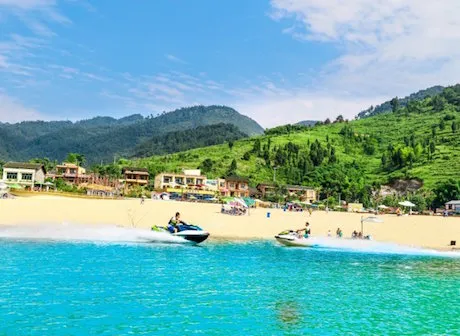 Five Ways to Enjoy a Cool Summer in Chongqing Wansheng