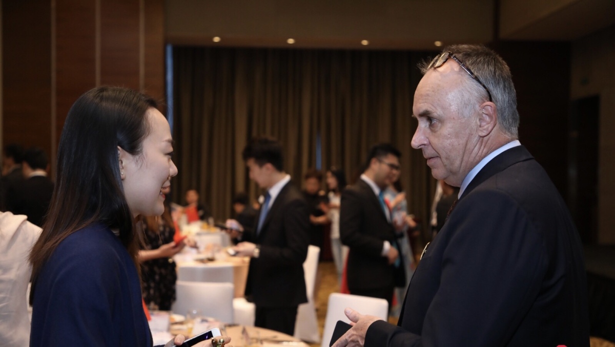 Warm communications between guests