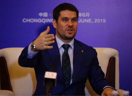 Artem Semenov : I Hope Chongqing People Can Enjoy More Products From Russia