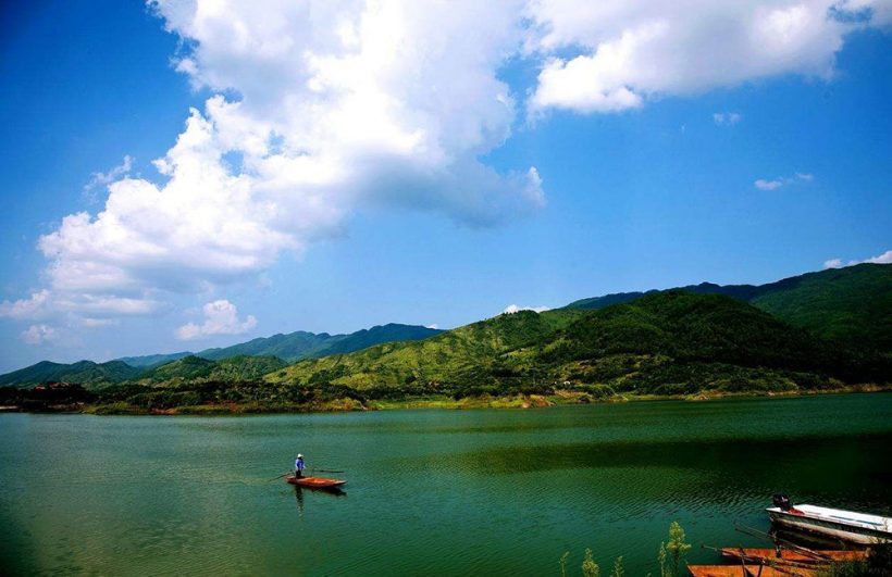 Yingfeng Lake National Wetland Park in Dianjiang County