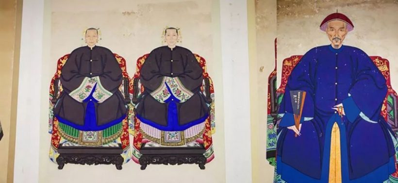 antiques from the Qing Dynasty