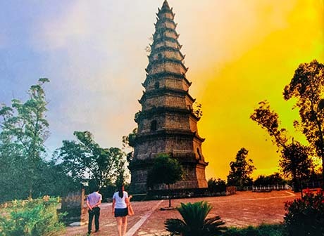 Chongqing, Home to Six Century-old Wenfeng Pagodas