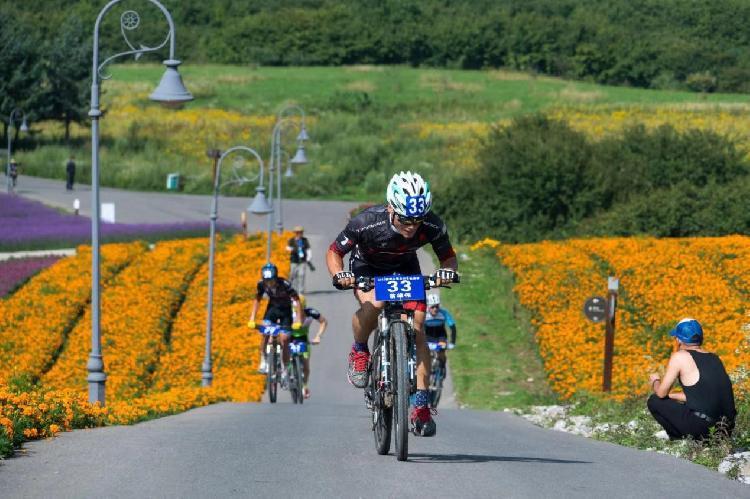 Mountain Bike Race will kick off on August 14 in Hongchiba scenic area