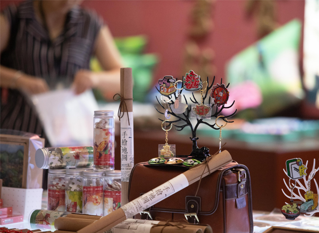 Vlog: Enjoy the Colorful World Culture Show in Chongqing