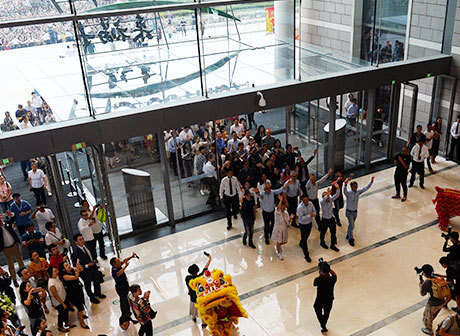 Raffles City Shopping Center Unveiled in Chongqing on Sep. 6