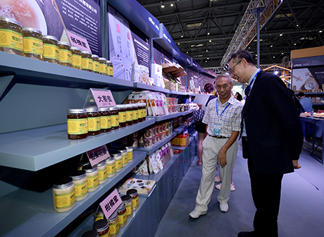 2018 China Top 100 Retailers Released in Chongqing