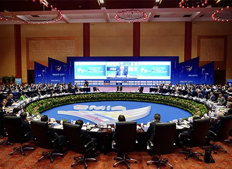 Global 500 Enterprises Join in Chongqing's Development — Annual Meeting of CMIA