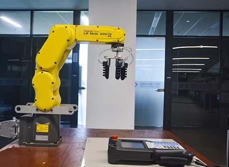 Four of the World's Top Five Robot Companies Settle in Liangjiang New Area