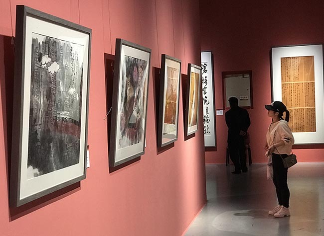 Chongqing-Taiwan Calligraphy and Painting Exhibition Opens