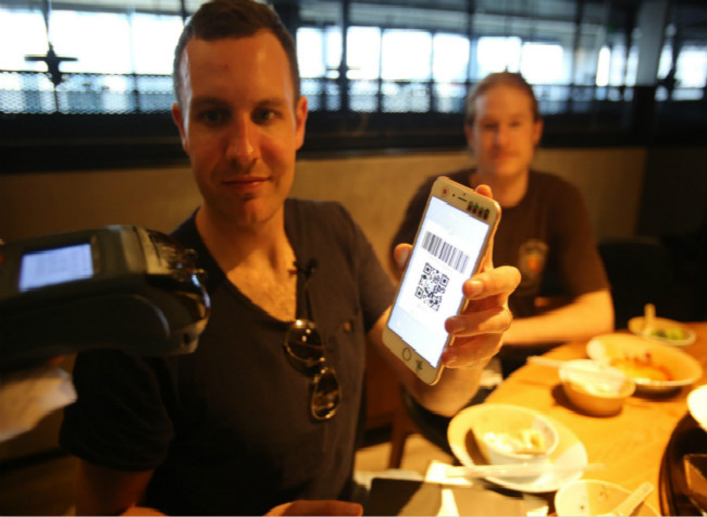 Alipay launches Its International Version, Opens Up Access to Foreign Visitors
