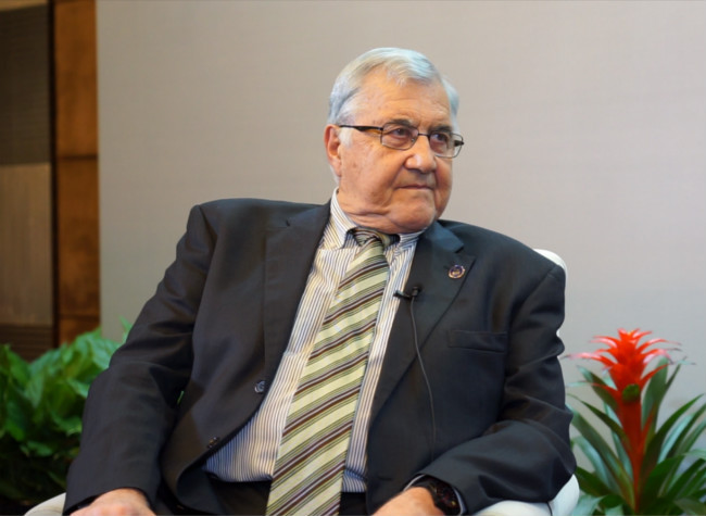 President of FEMTEC on Chongqing's Hot Spring: