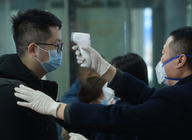 Chongqing New Coronavirus Update: 18 Newly Confirmed Cases Reported, Group Tour Suspended