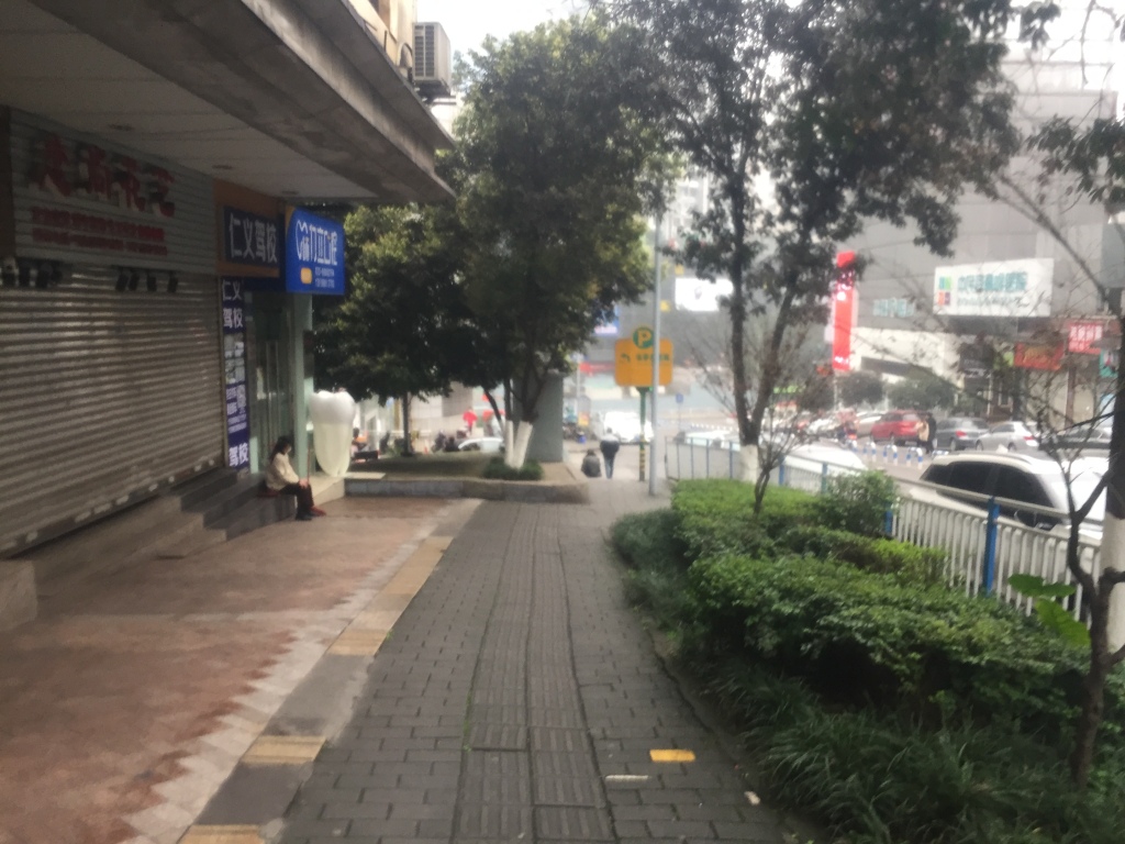 Quiet streets in Jiulongpo District