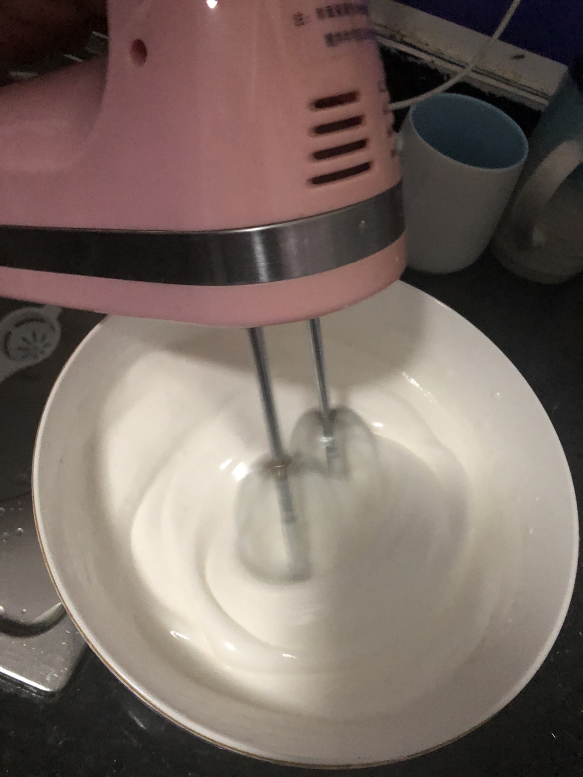 Whipping cream for an egg cake.