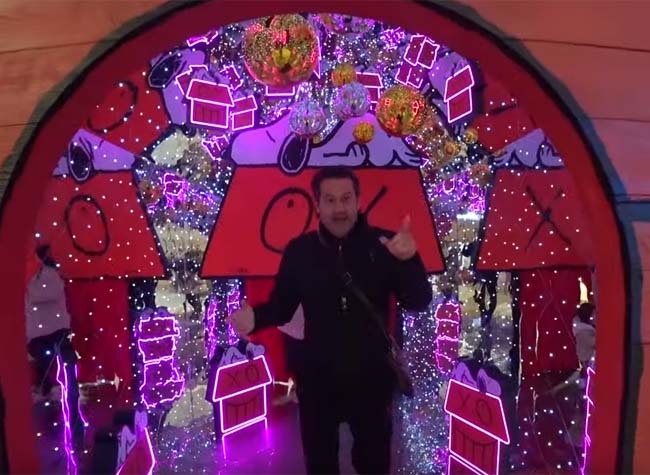 China's Mega Mall For The Rich :Chongqing