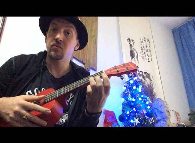 Feb. 15, Hard Day's Work (A Canadian's Diary Inside Chongqing During the COVID-19 Home Quarantine)