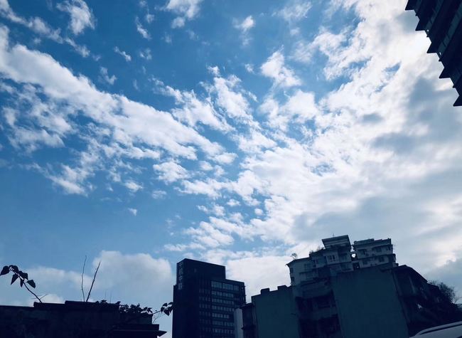 Mar. 27, The Edge of the Universe (A Canadian's Diary Inside Chongqing During the COVID-19 Home Quarantine)