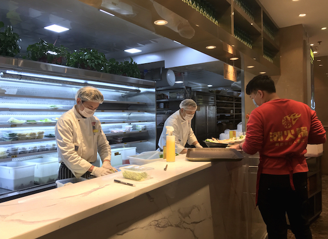 Chongqing's 16 Measures to Advance the Work, Production Resumption of Service Sector