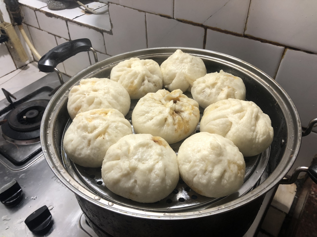 Xiaolin makes baozi! It's delicious. We learned so many things during this special time.