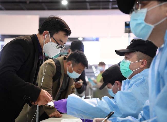 Fifteen Trains Leave for Chongqing as Lockdown of Wuhan Ends